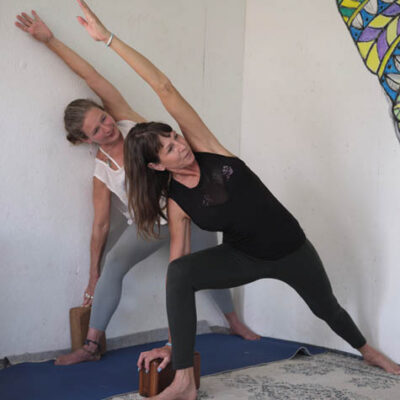 gallery_016 2 women, Yoga